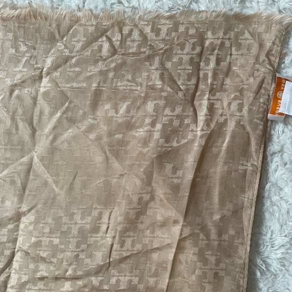 Tory Burch Light Brown Scarf - Picture 10 of 12